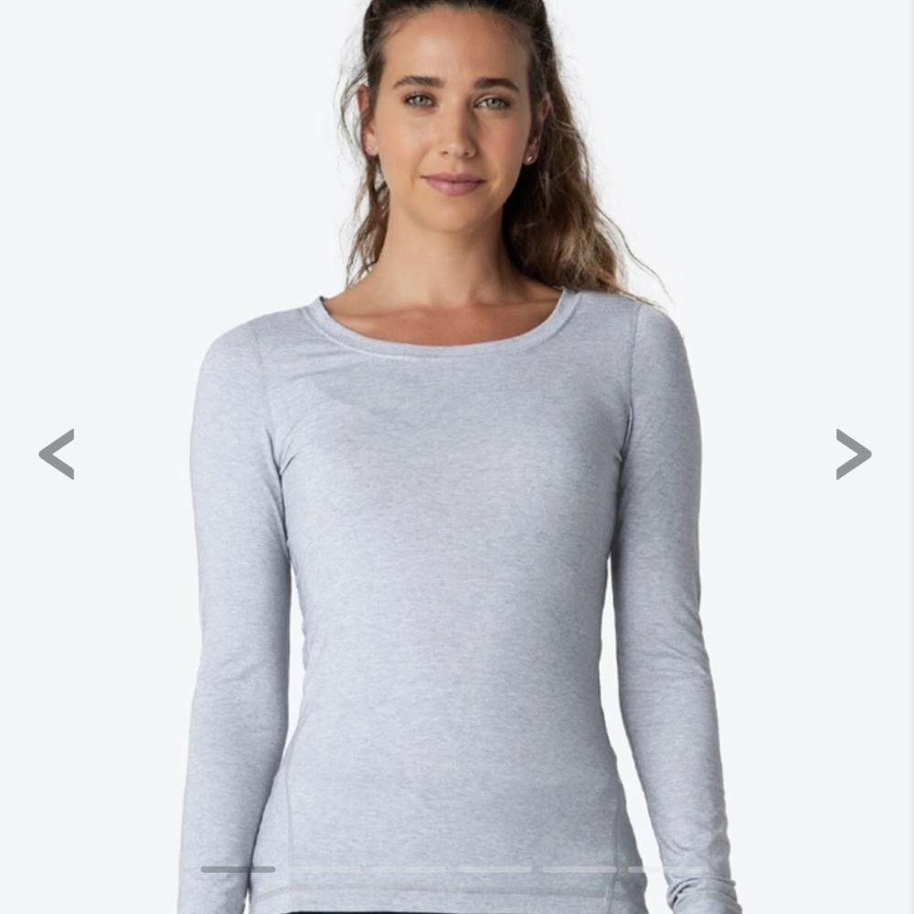 Medelita long sleeve underscrub tee